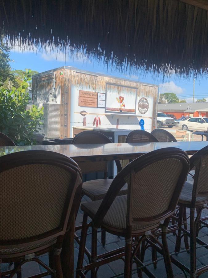 Buffalo Chip'S Ranch House Motel Bonita Springs Buitenkant foto